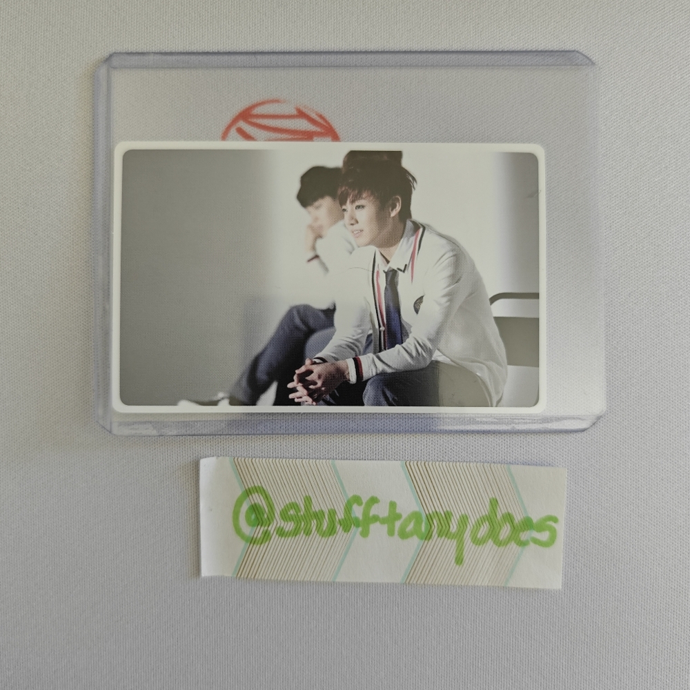 BTS Jungkook Skool Luv Affair Special Addition Official Photocard
